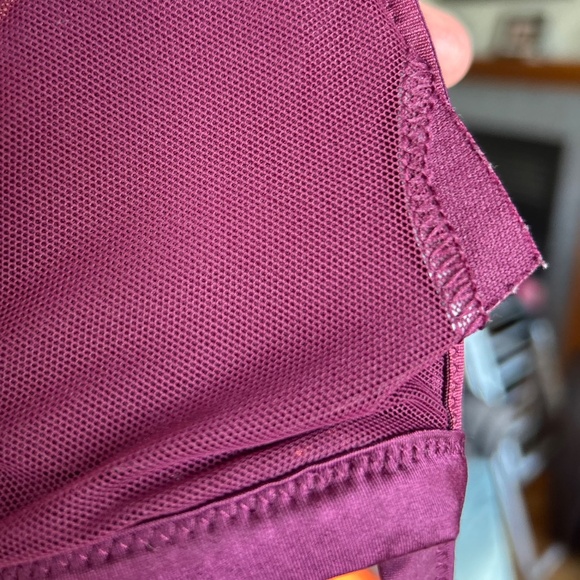 Victoria’s Secret bralette XS FREE with another purchase - Picture 4 of 6